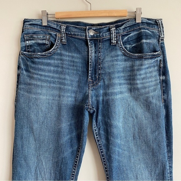 Silver Jeans ZAC Relaxed Fit Straight Leg Mens Sz 36x32 Thick Stitching! - Picture 3 of 12